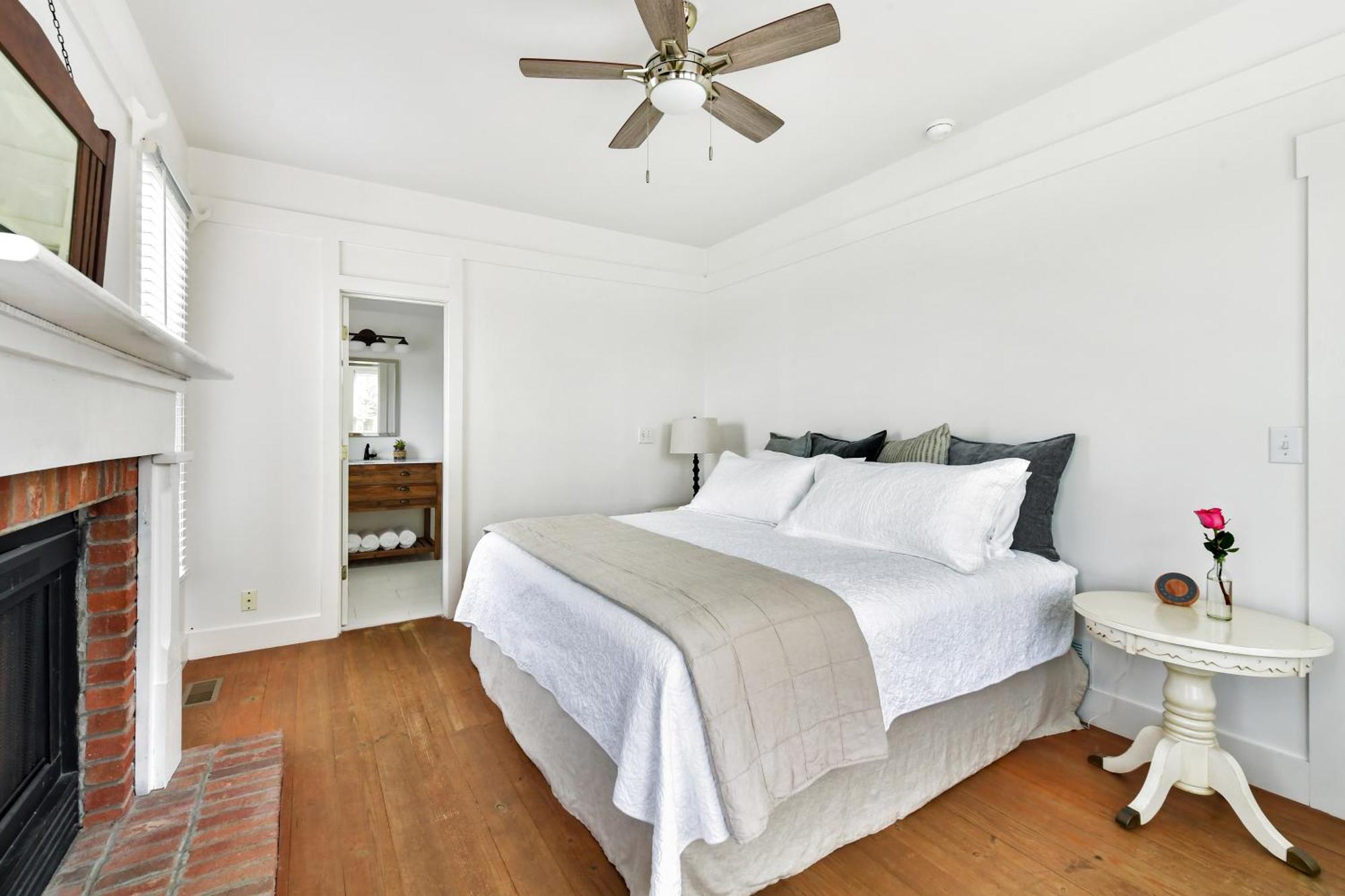 The Farmhouse Inn Buckhead 객실 사진